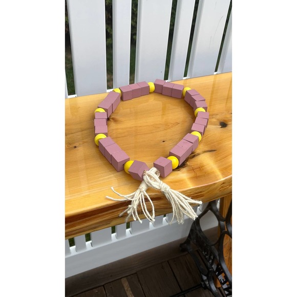 Chunky Wooden Mauve and Yellow Beaded Garland with Jute Tassels - Picture 6 of 10